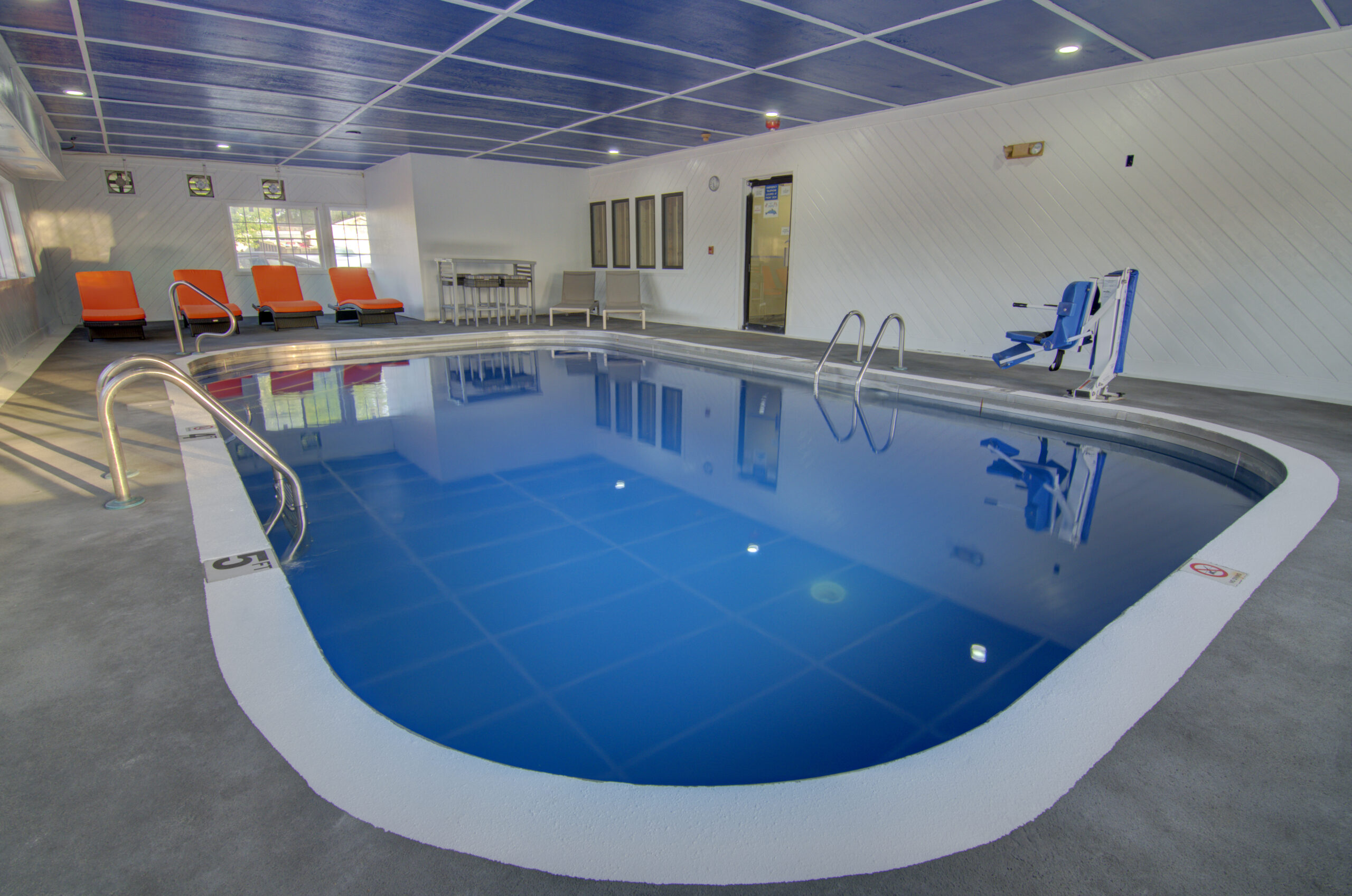 Indoor Swimming Pool at Westbridge Inn and suites in Centerville Iowa